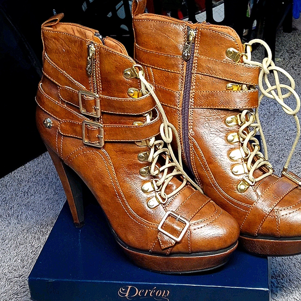 GATOR-B dereon boots